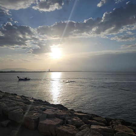 Terrazza A Nettuno E Chiesa Giubilare Santa Maria Goretti Zewnętrze zdjęcie